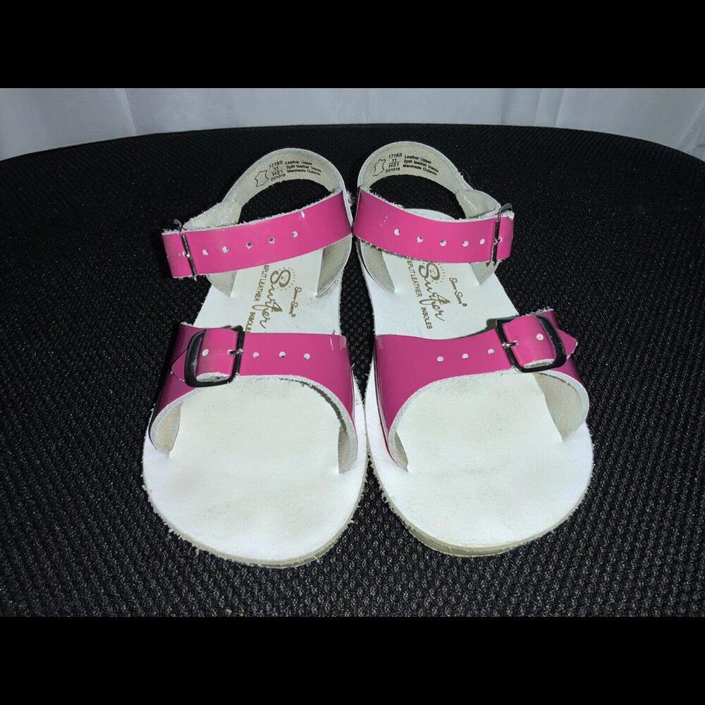 Saltwater Surfer Sandals by Hoy Split Leather Pink Patent Sandals Size 11 Kids